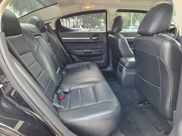 Used 2009 Black Dodge R/T image 17