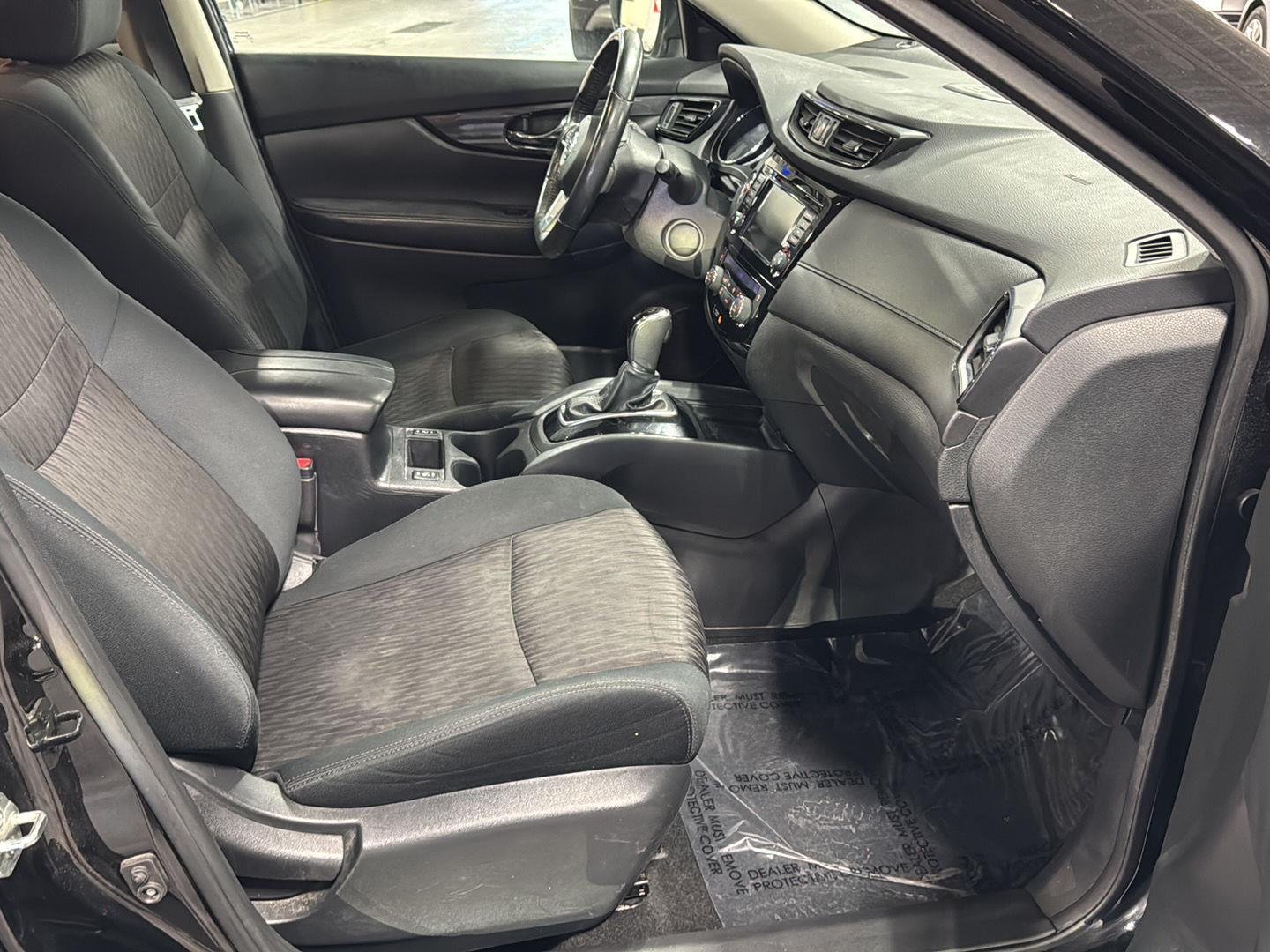 2018 Nissan Rogue SV - Photo 20