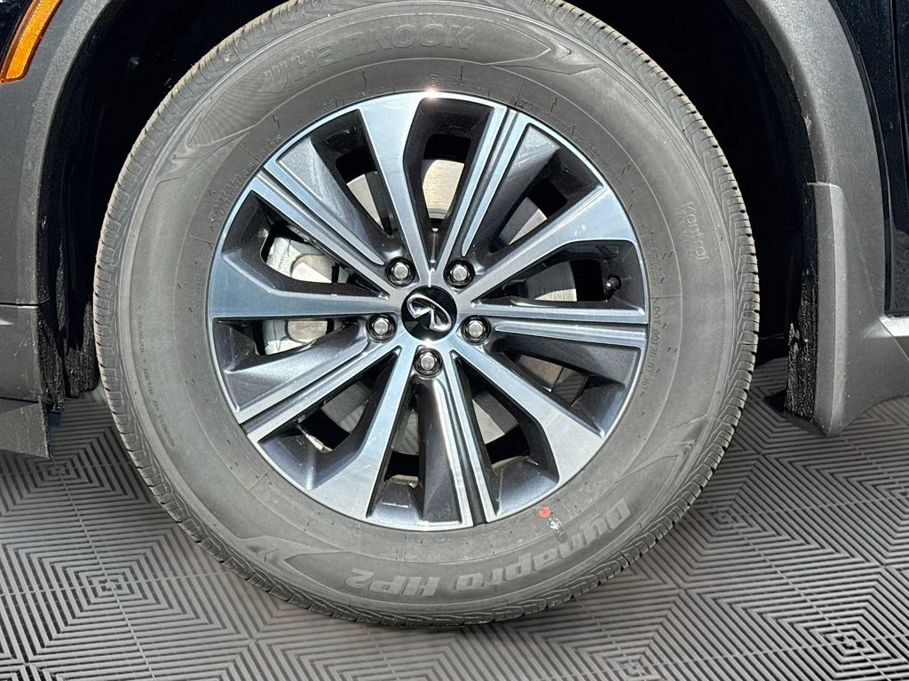 New 2027 BLACK OBSIDIAN INFINITI Pure FWD image 33