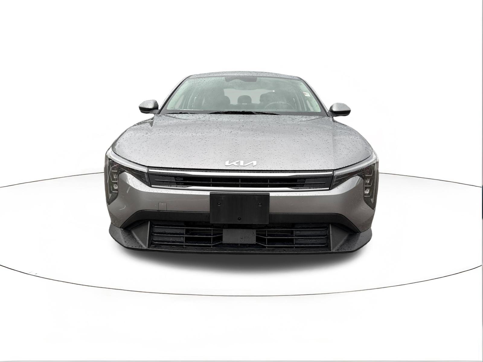 2025 Kia K4 LXS - Photo 8