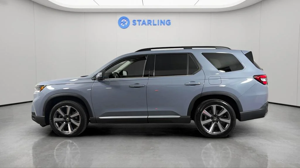 Used 2025 Gray Honda Touring image 3