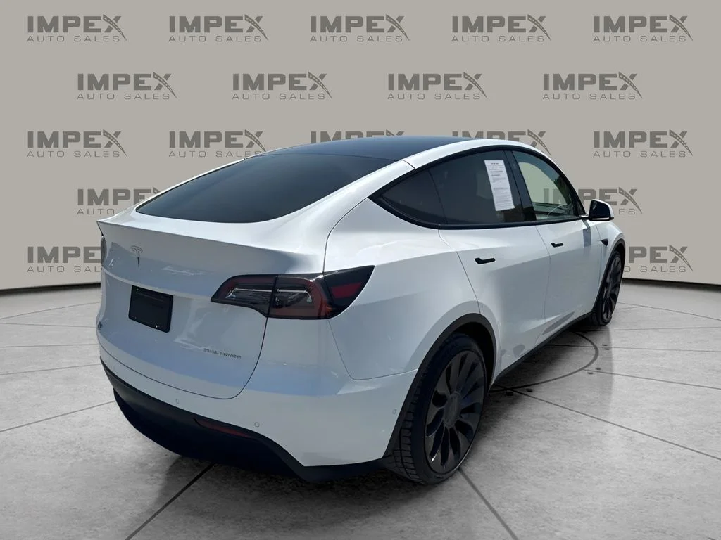 Used 2022 White Tesla Performance image 5