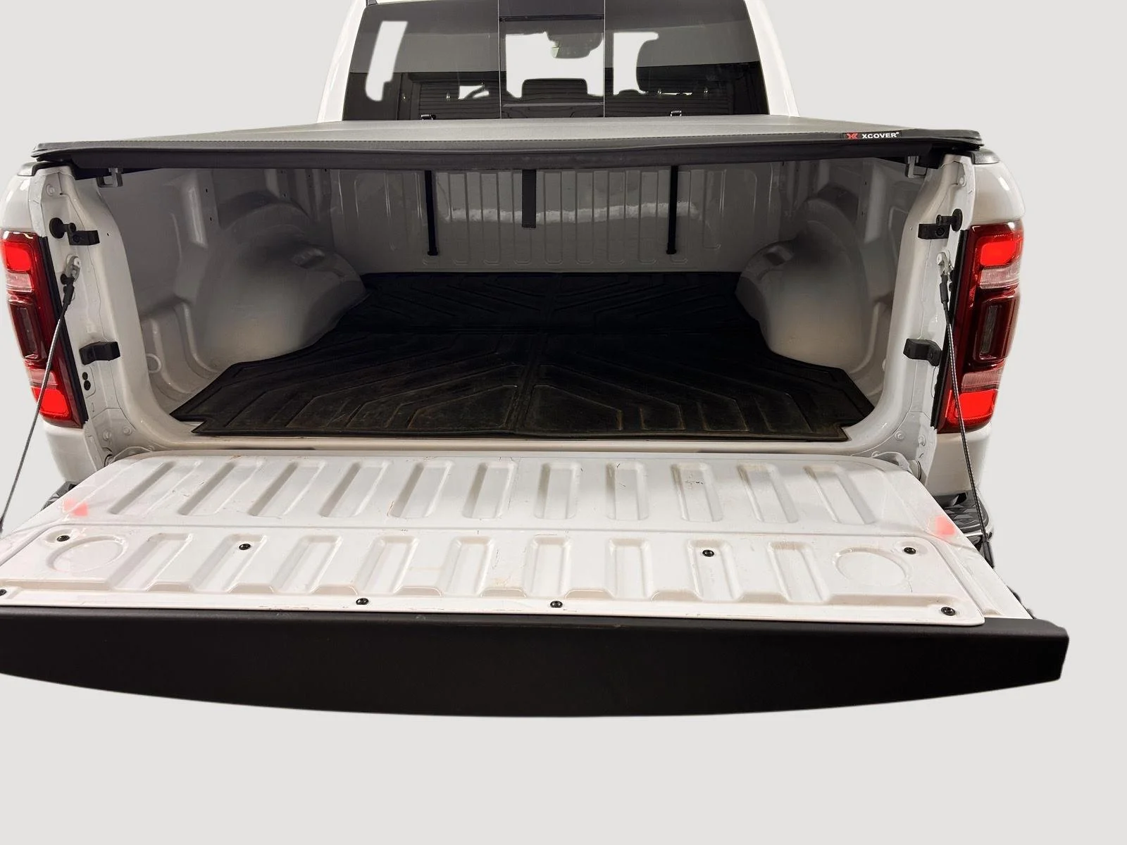 Used 2023 Bright White Clearcoat Ram Limited image 8