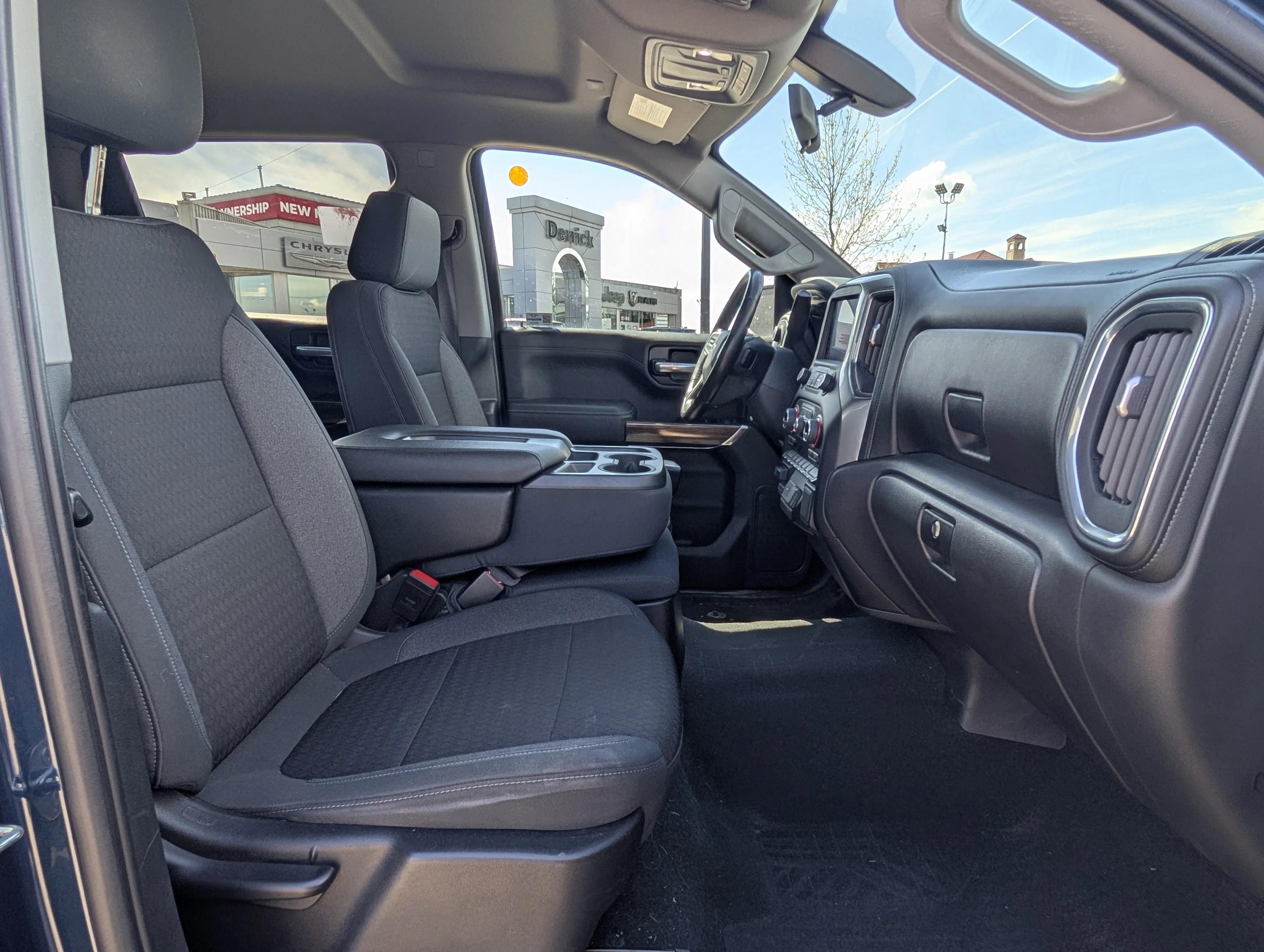 Used 2021 Black Chevrolet RST image 24