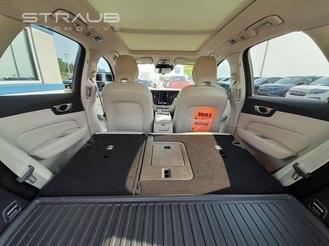 Used 2021 Crystal White Metallic Volvo Inscription image 55
