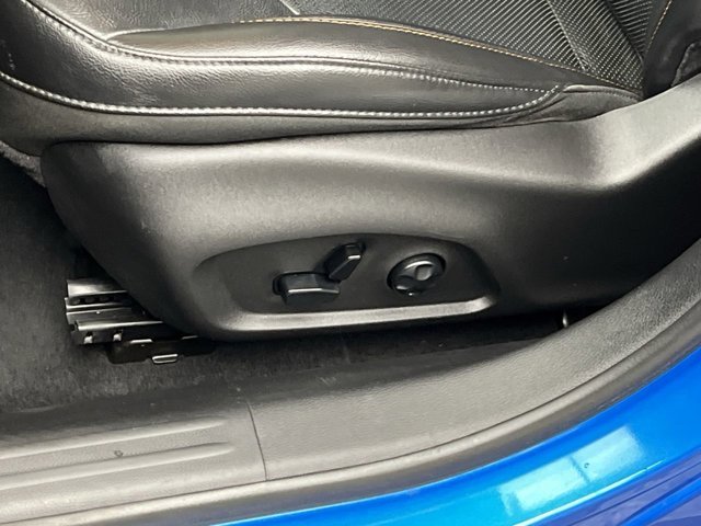 Used 2019 Laser Blue Pearlcoat Jeep Limited image 9