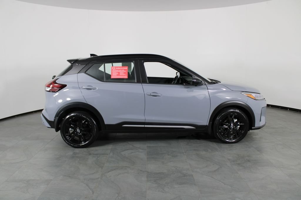 Used 2024 Gray Nissan SR image 11