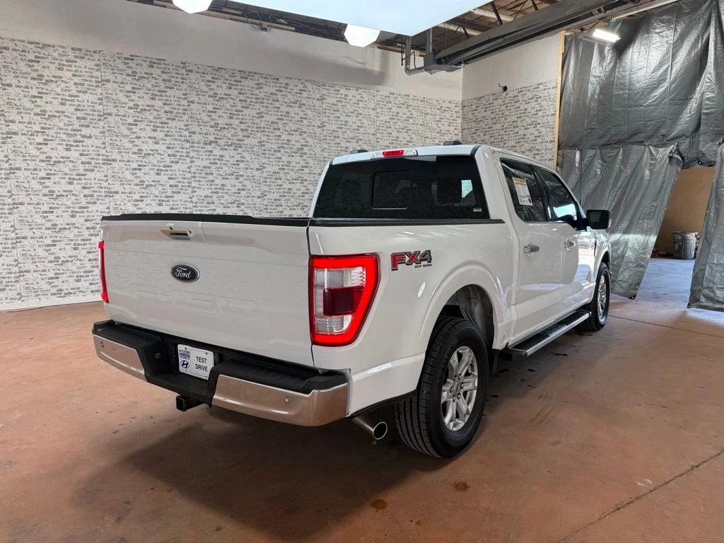 Used 2023 White Ford Lariat image 7