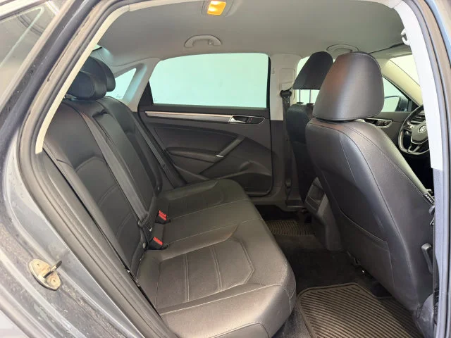 Used 2017 Platinum Gray Metallic Volkswagen 1.8T R-Line image 18