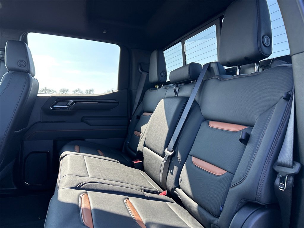 2026 GMC SIERRA - Image 35