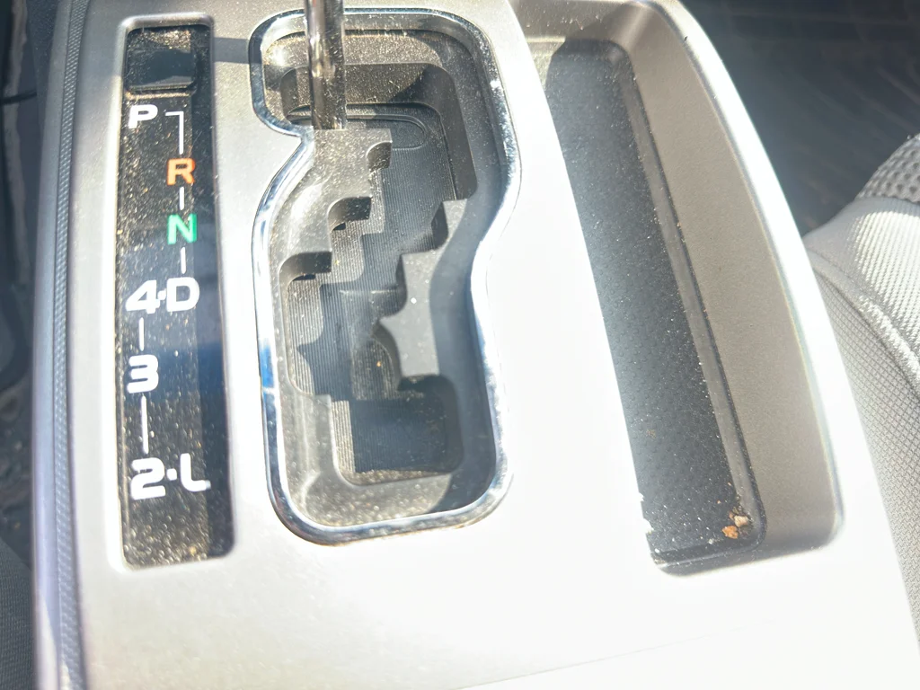 Used 2015 Silver Sky Metallic Toyota Base V6 (A5) image 8