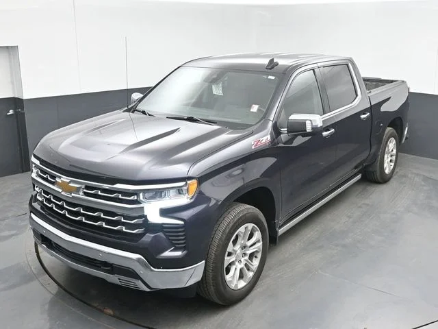Used 2022 Gray Chevrolet LTZ image 21