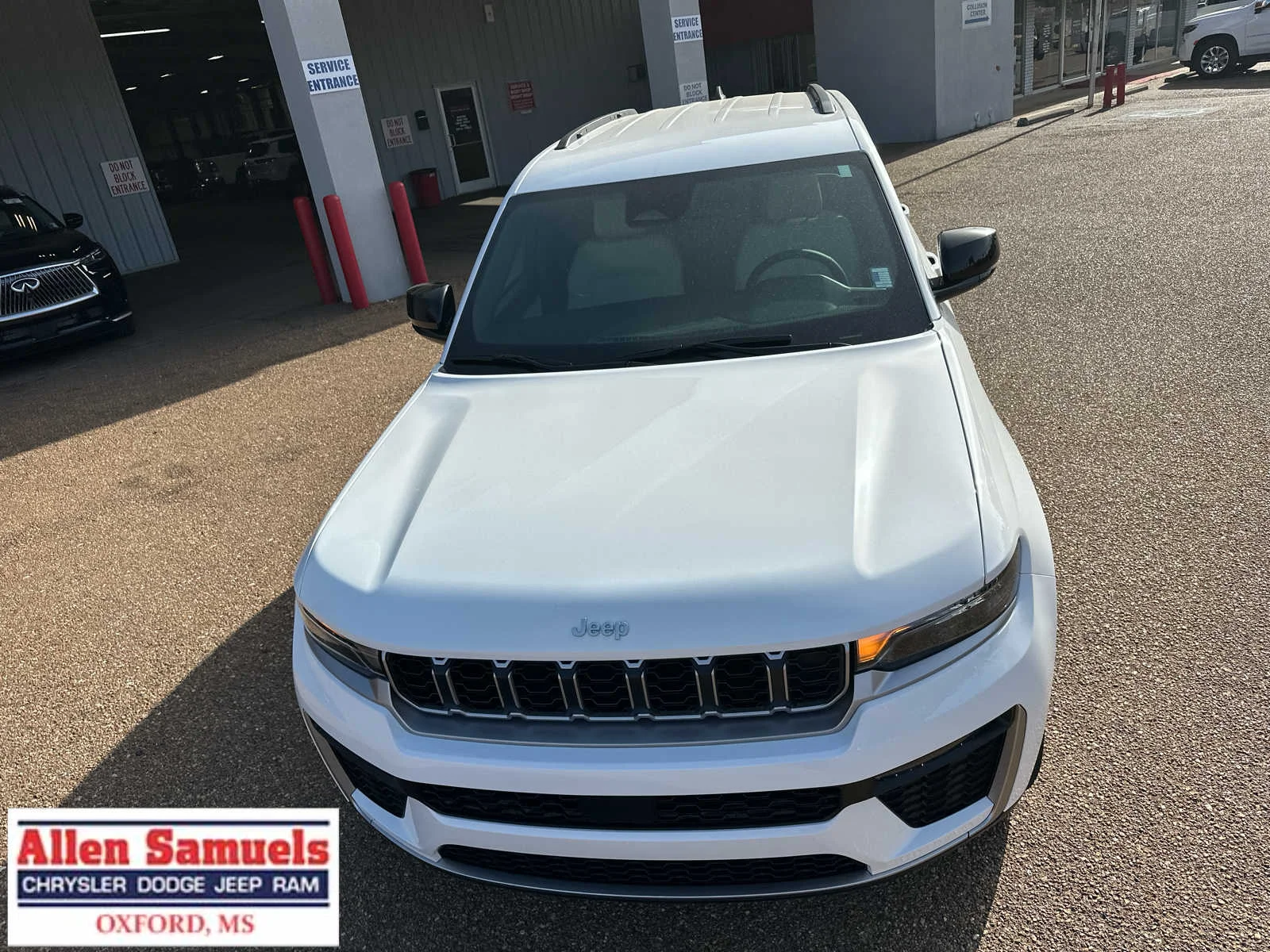 Used 2026 Bright White Clearcoat Jeep Limited image 9