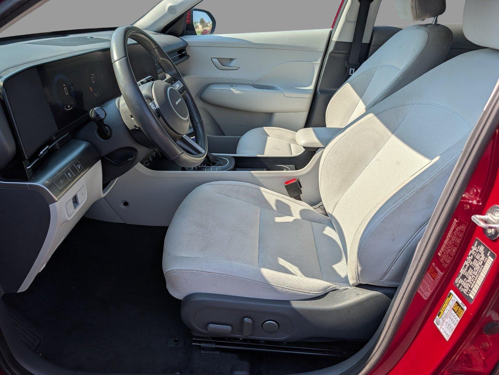 Used 2025 Ultimate Red Metallic Hyundai SEL image 10