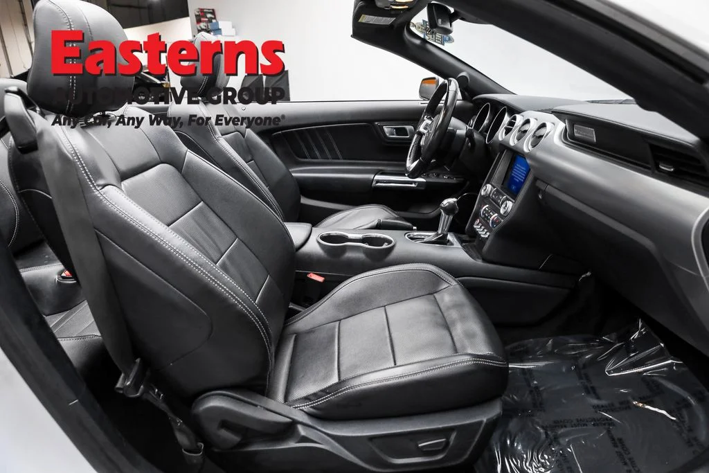 Used 2022 White Ford EcoBoost Premium image 21