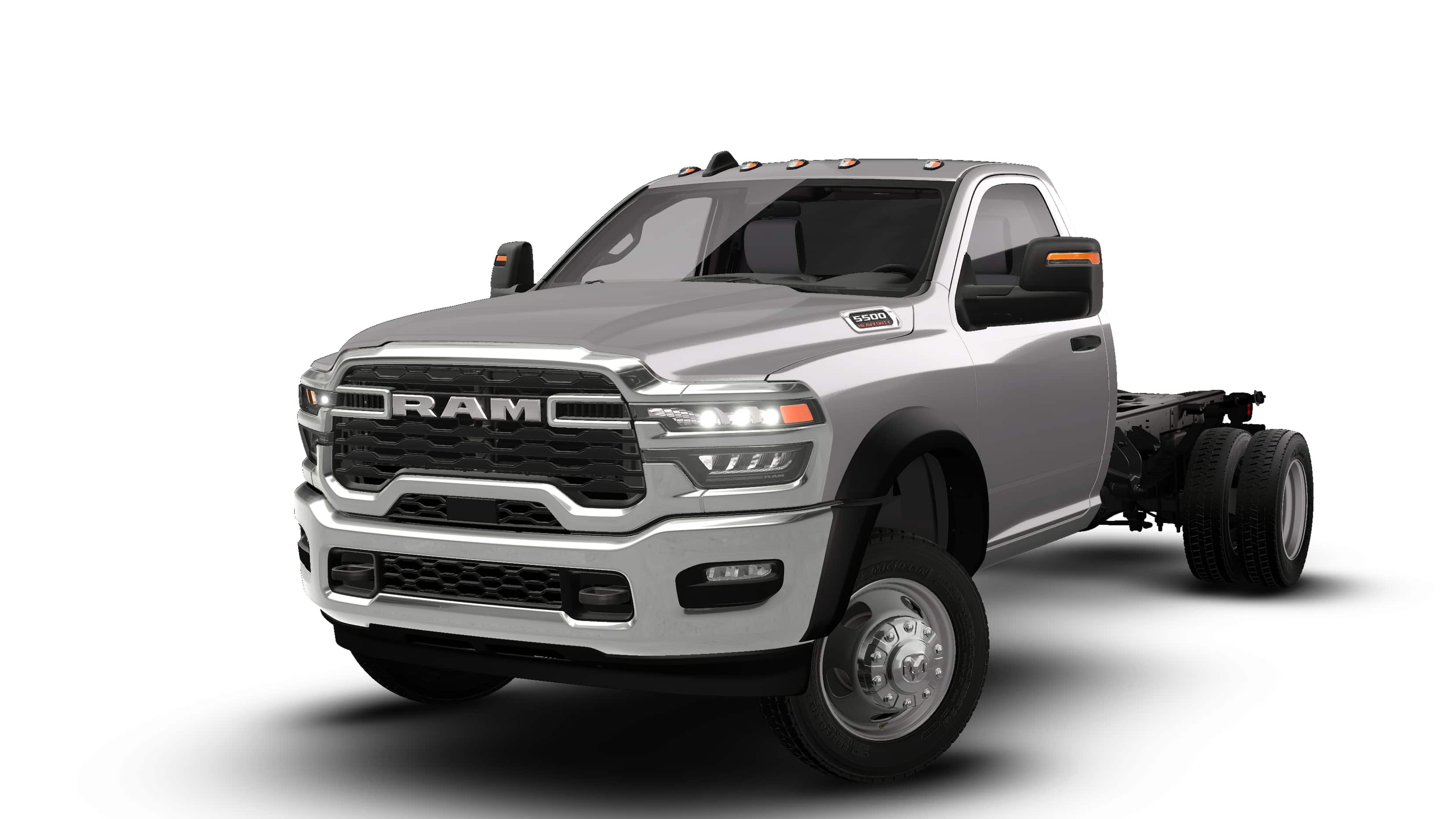 New 2026 Silver-Zynith Exterior Paint RAM TRADESMAN image 13