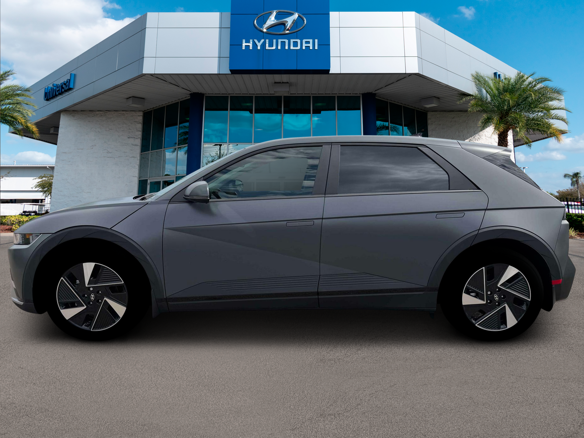 New 2026 Gray Hyundai SEL image 3