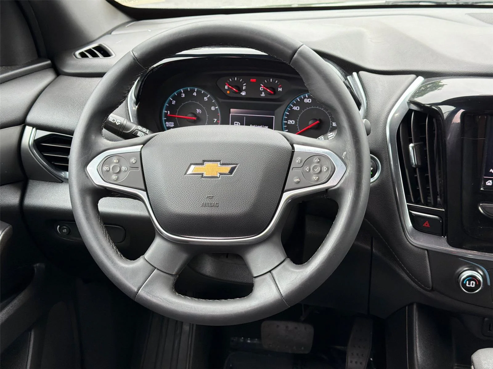 Used 2023 Mosaic Black Metallic Chevrolet LT Cloth image 14