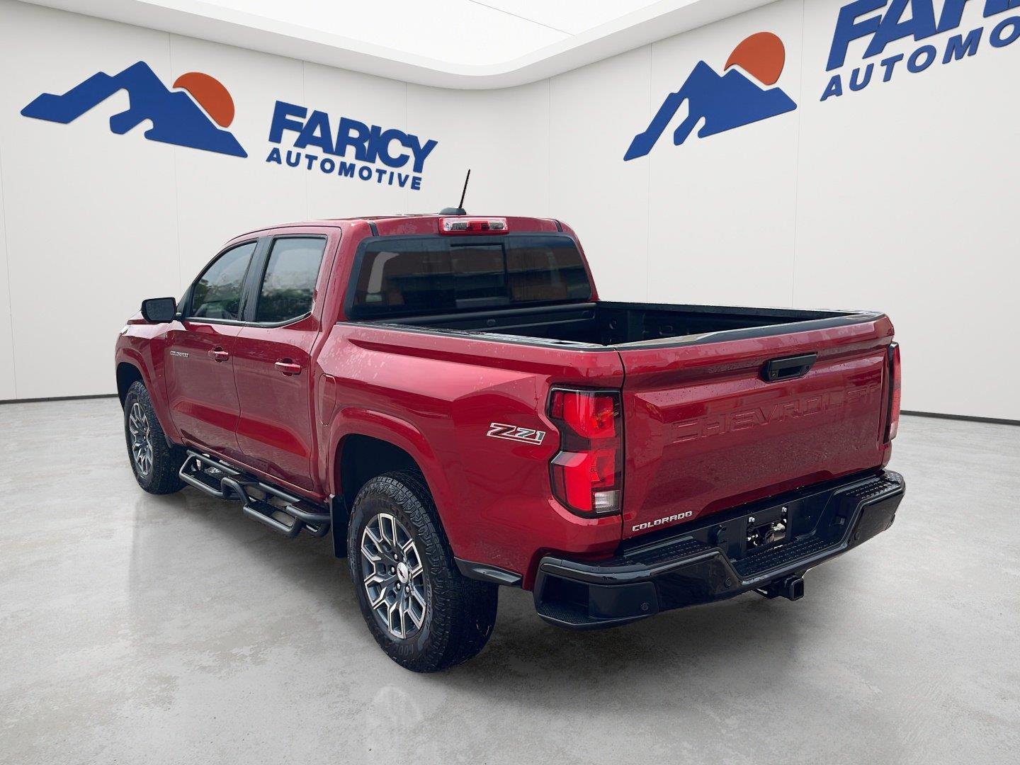 Used 2025 Radiant Red Tintcoat Chevrolet 4WD Z71 image 7