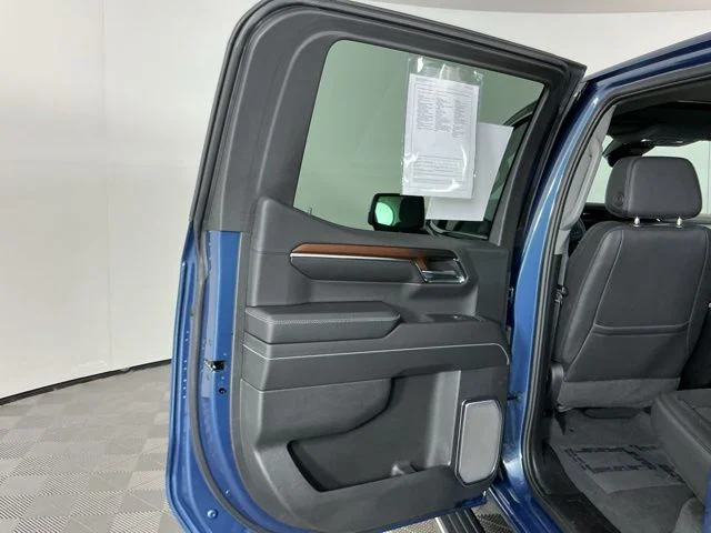 Used 2024 Downpour Metallic GMC Denali image 28