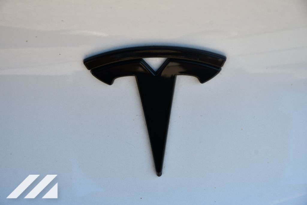 Used 2022  Tesla Base Electric image 31