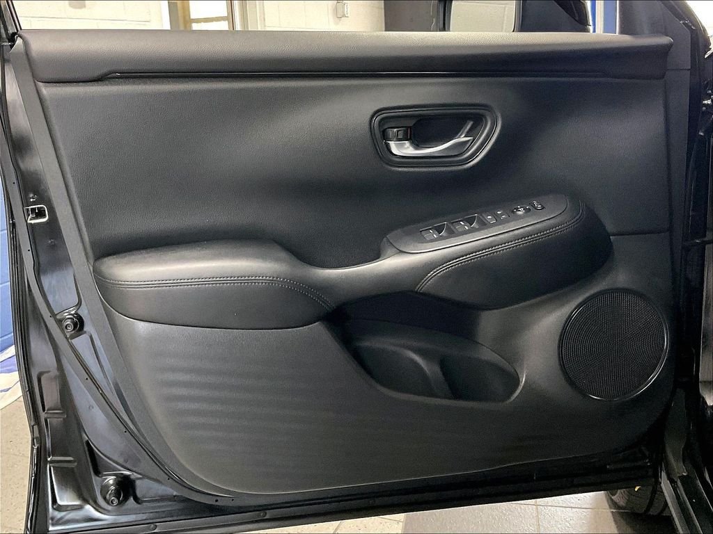 Used 2023 Black Honda LX image 9