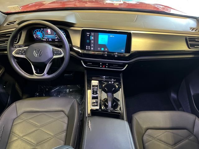 Used 2024 Red Volkswagen 2.0T SE w/Technology image 19