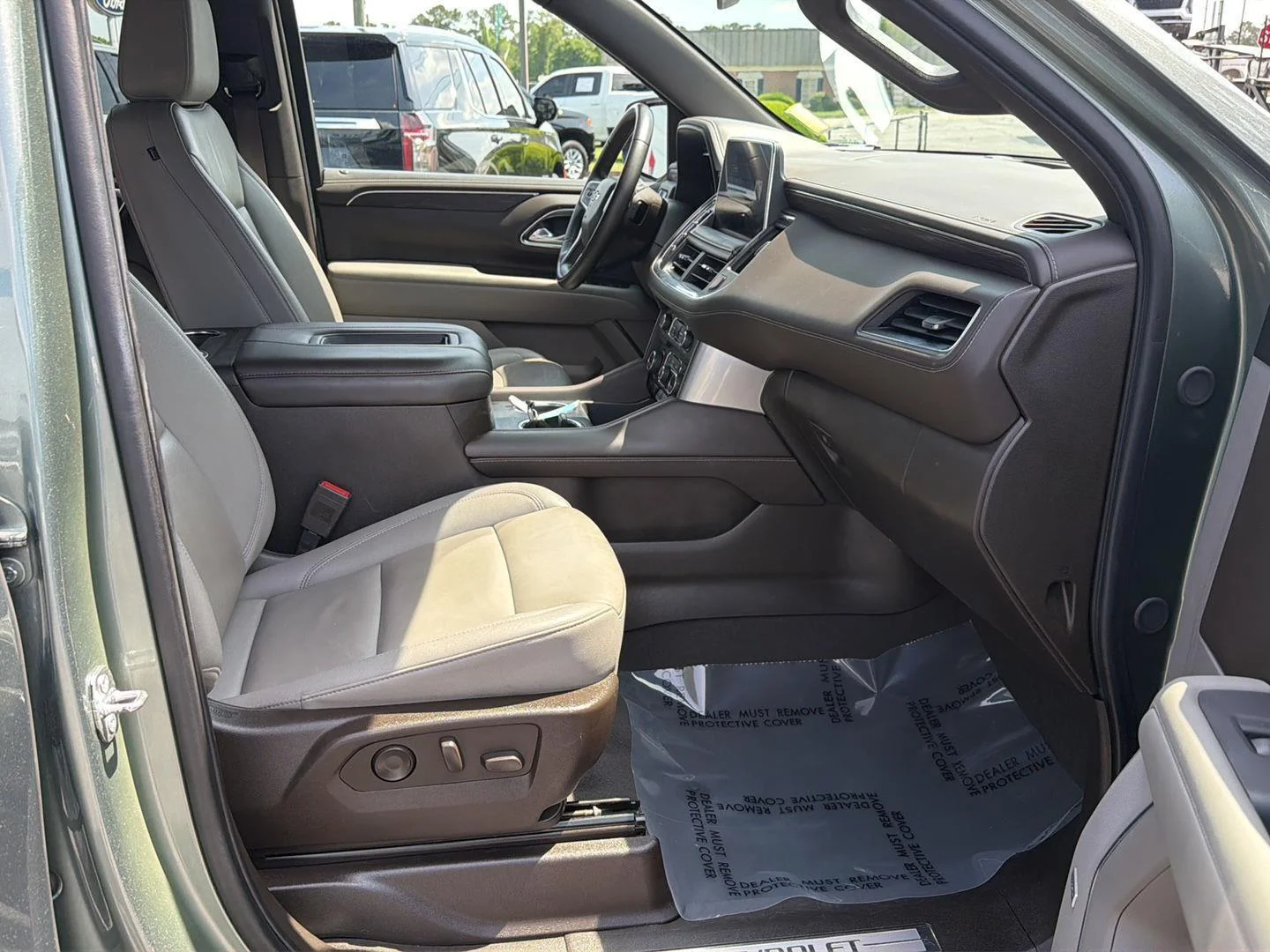Used 2024 Silver Sage Metallic Chevrolet LT image 14