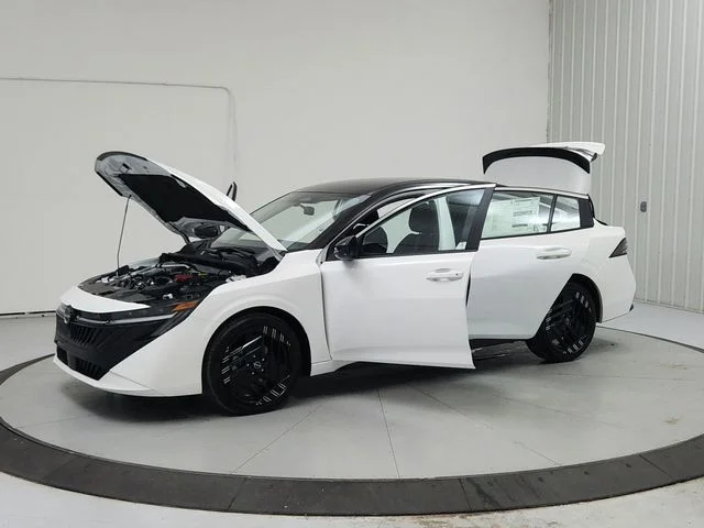 New 2026 White Nissan SR image 11