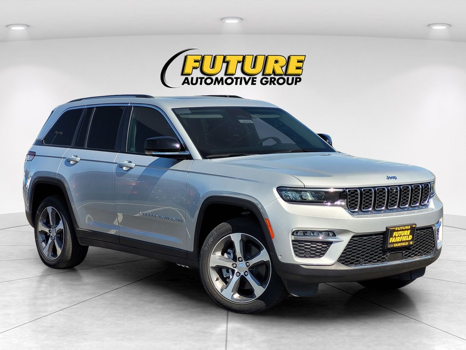2024 Jeep Grand Cherokee 4xe 4x4's photo