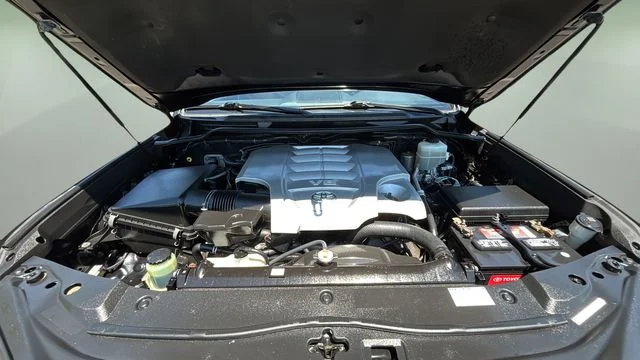 Used 2017 Black Toyota Base image 33