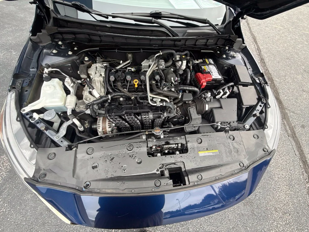 Used 2024 Blue Nissan 2.5 SR image 22