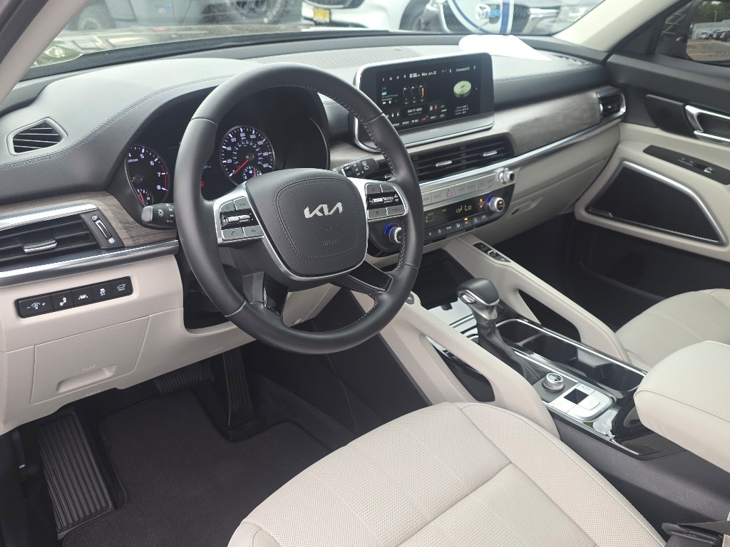 2022 Kia Telluride EX - Photo 34