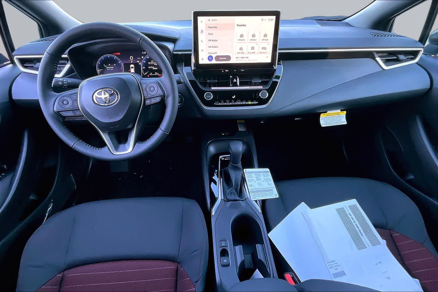 View vehicle photo 5