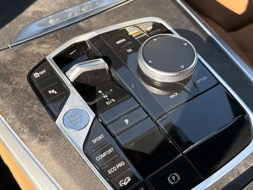 New 2026 Gray Metallic BMW xDrive40i image 16