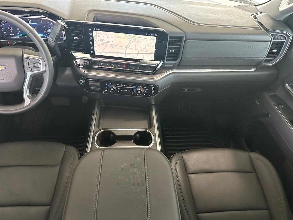 Used 2025 White Chevrolet LTZ image 19