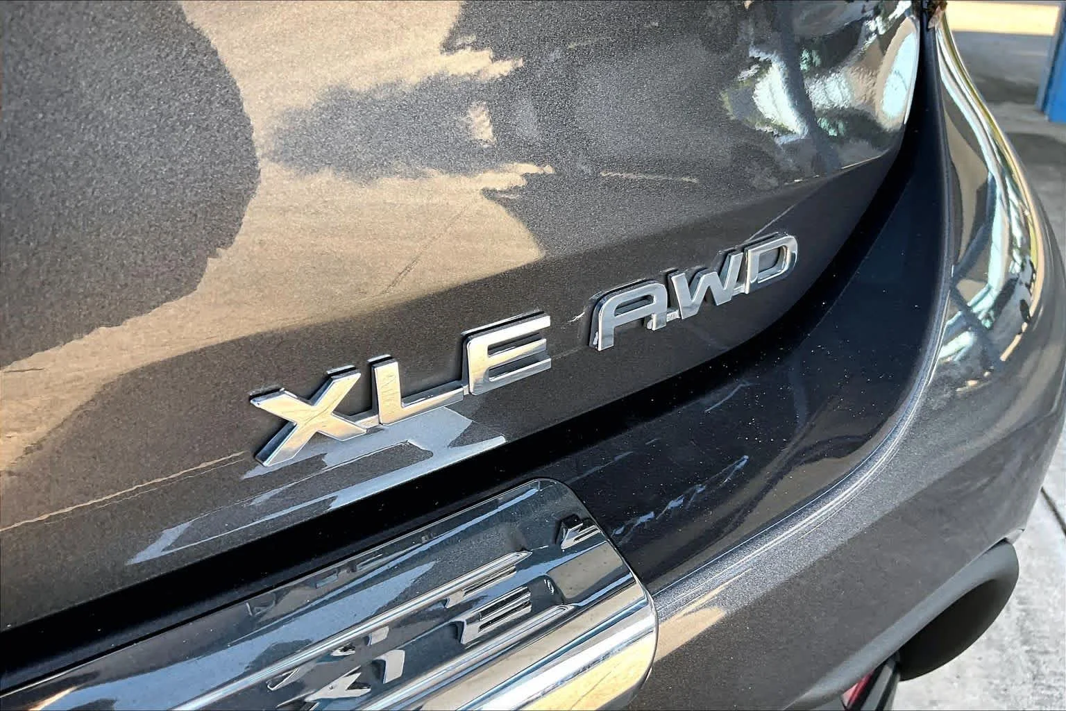 Used 2021 Magnetic Gray Metallic Toyota XLE image 10