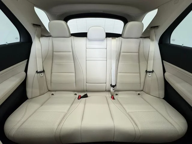 New 2026 Polar White Mercedes-Benz GLE 350 image 7