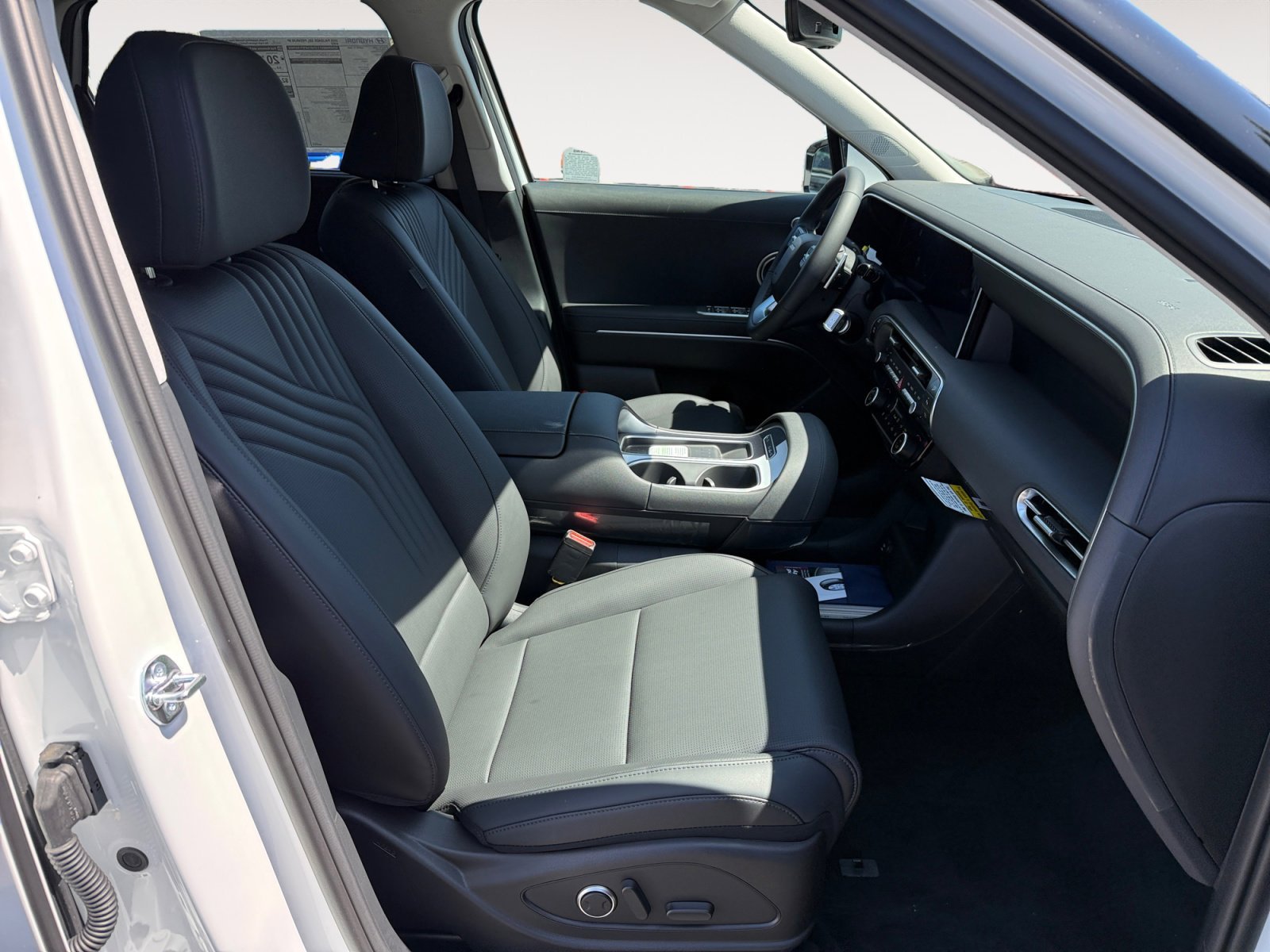 New 2026 Creamy White Pearl Hyundai SEL Premium 8P image 19
