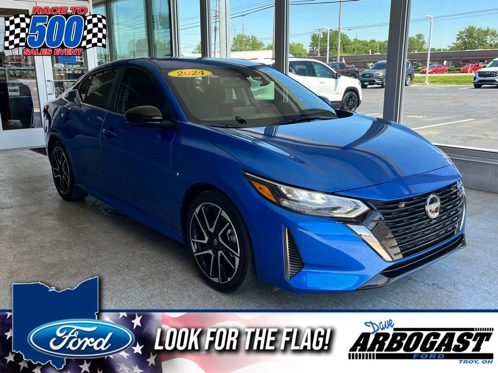 2024 Nissan Sentra SR CVT's photo