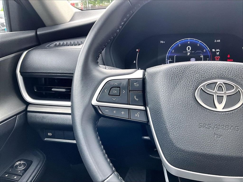 Used 2025 Black Toyota XLE image 24