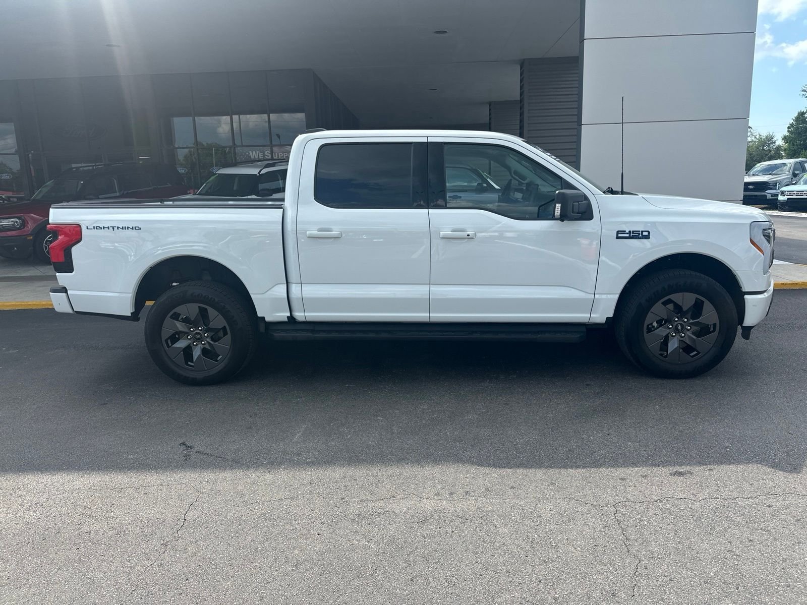 Used 2025 Ford F-150 Lightning Flash with VIN 1FT6W3LU2SWG14962 for sale in Spring Hill, FL
