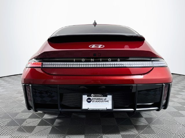 Certified Used 2025 Red Hyundai SEL image 6