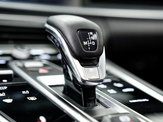 Used 2019  Porsche 4 image 22