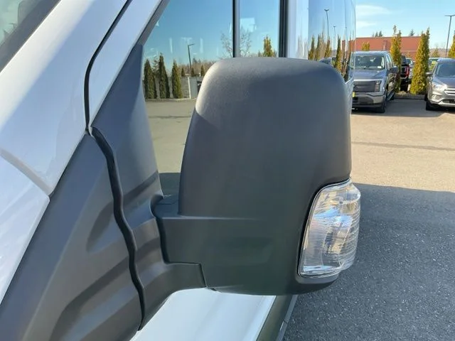 Used 2023  Ford XLT image 9
