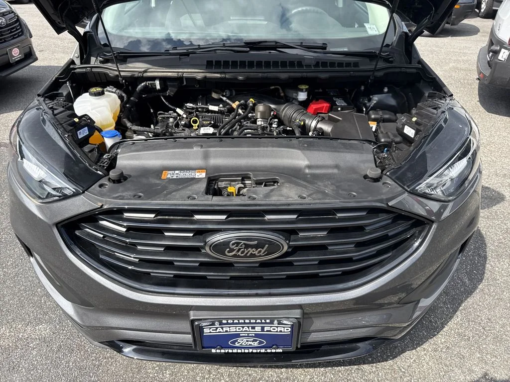 Used 2023 Gray Ford SE image 26