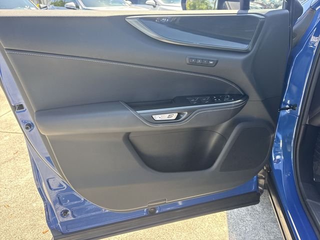 2022 Lexus NX 250 - Photo 13