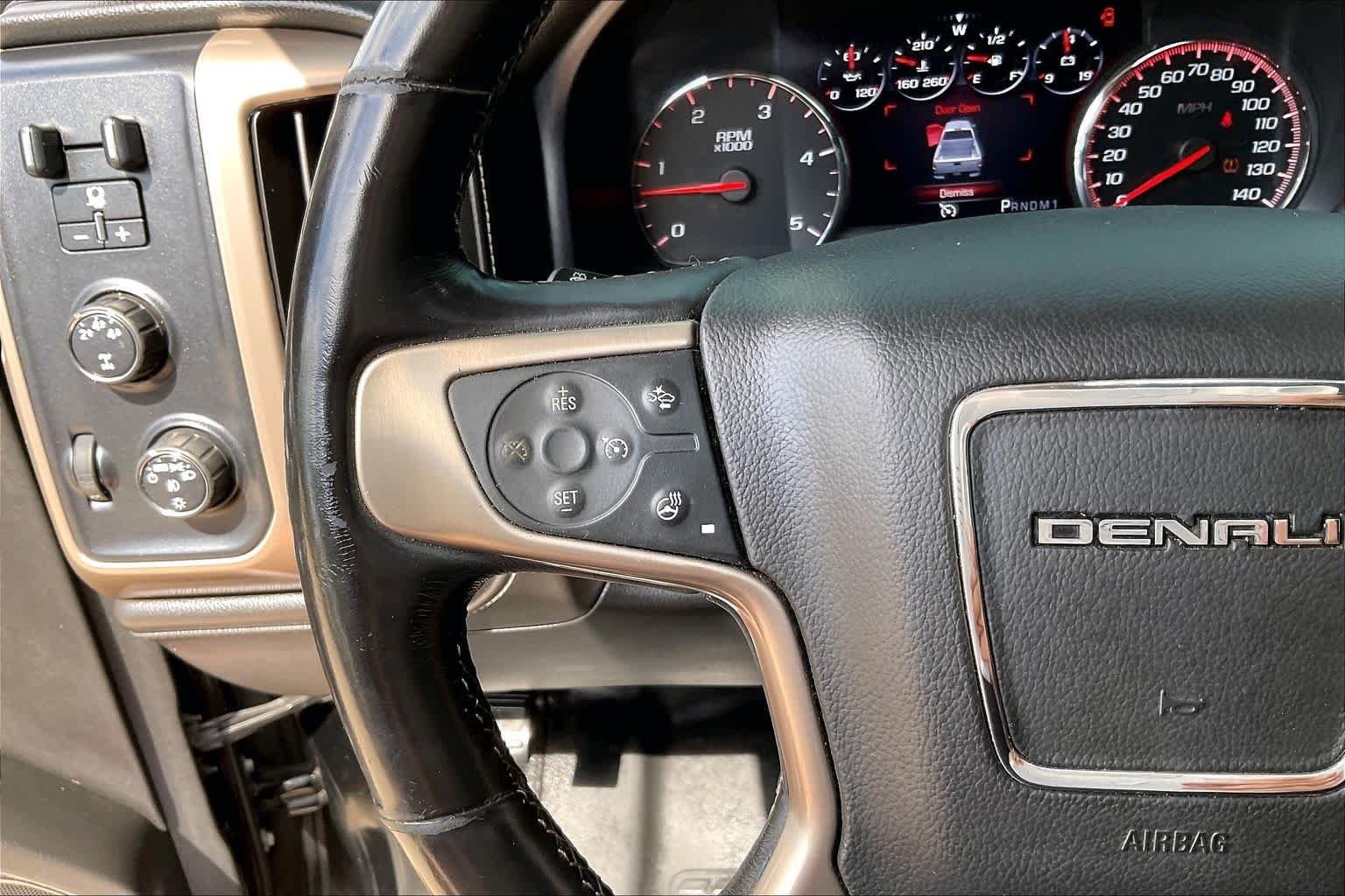 Used 2015 Onyx Black GMC Denali image 22