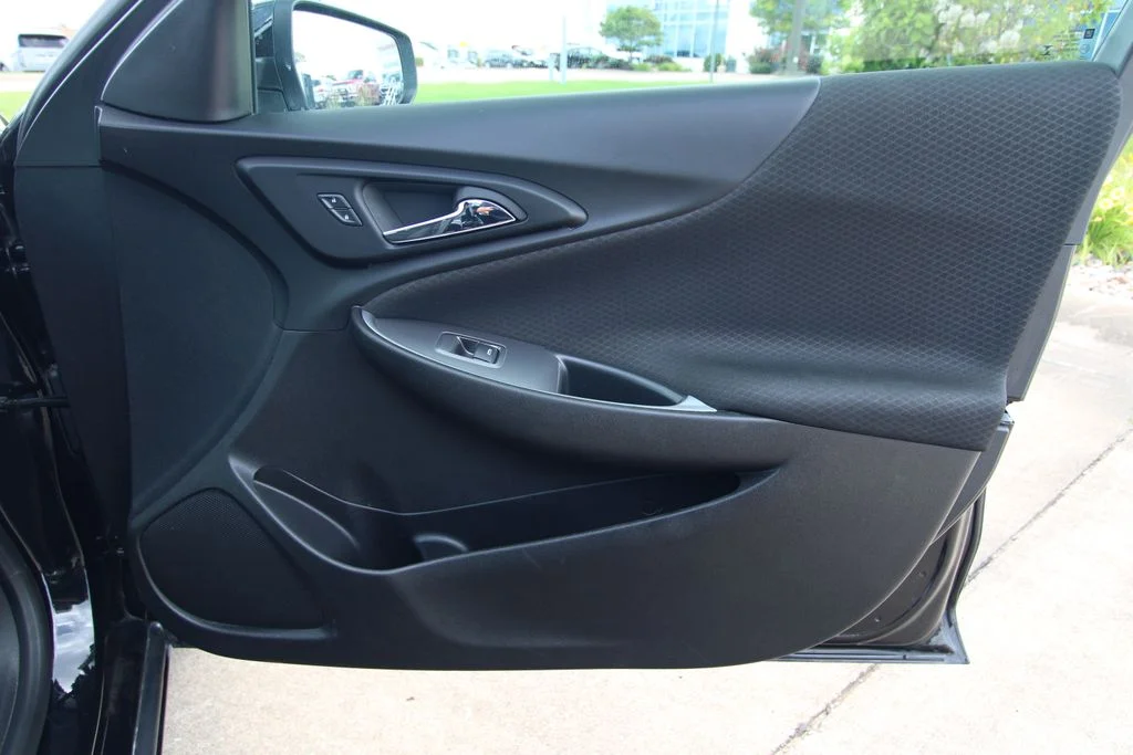 Used 2024 Mosaic Black Metallic Chevrolet LT image 36