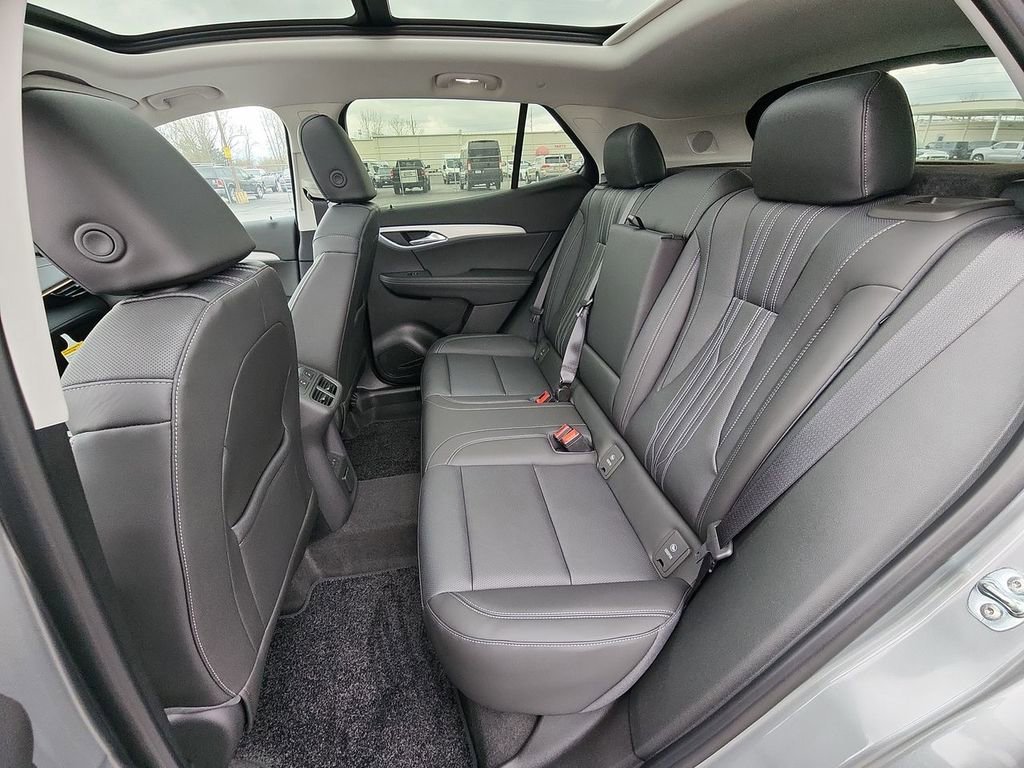 2026 Buick Envision Avenir - Photo 23